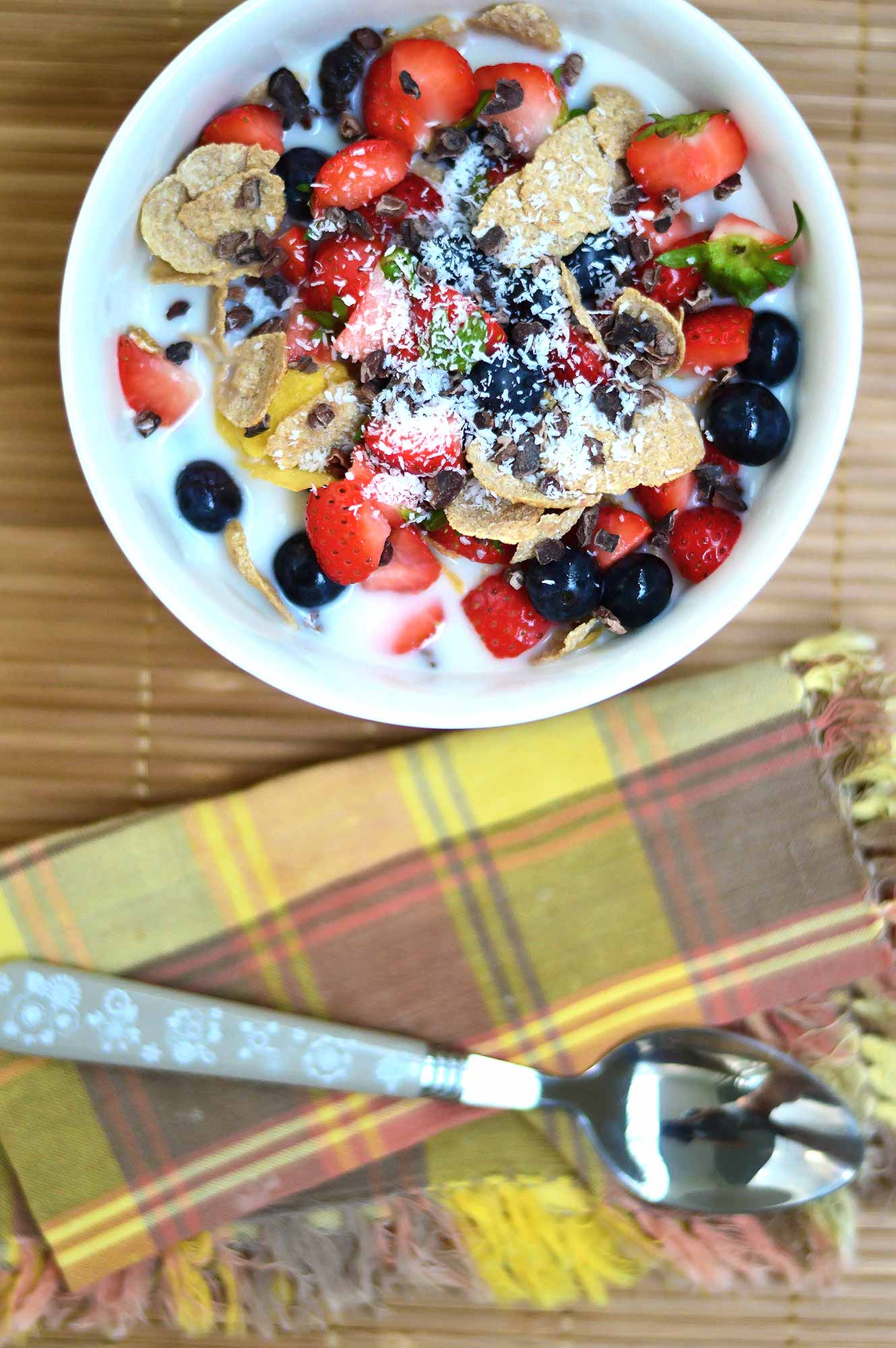 Fruit and Cereal Breakfast Bowl 